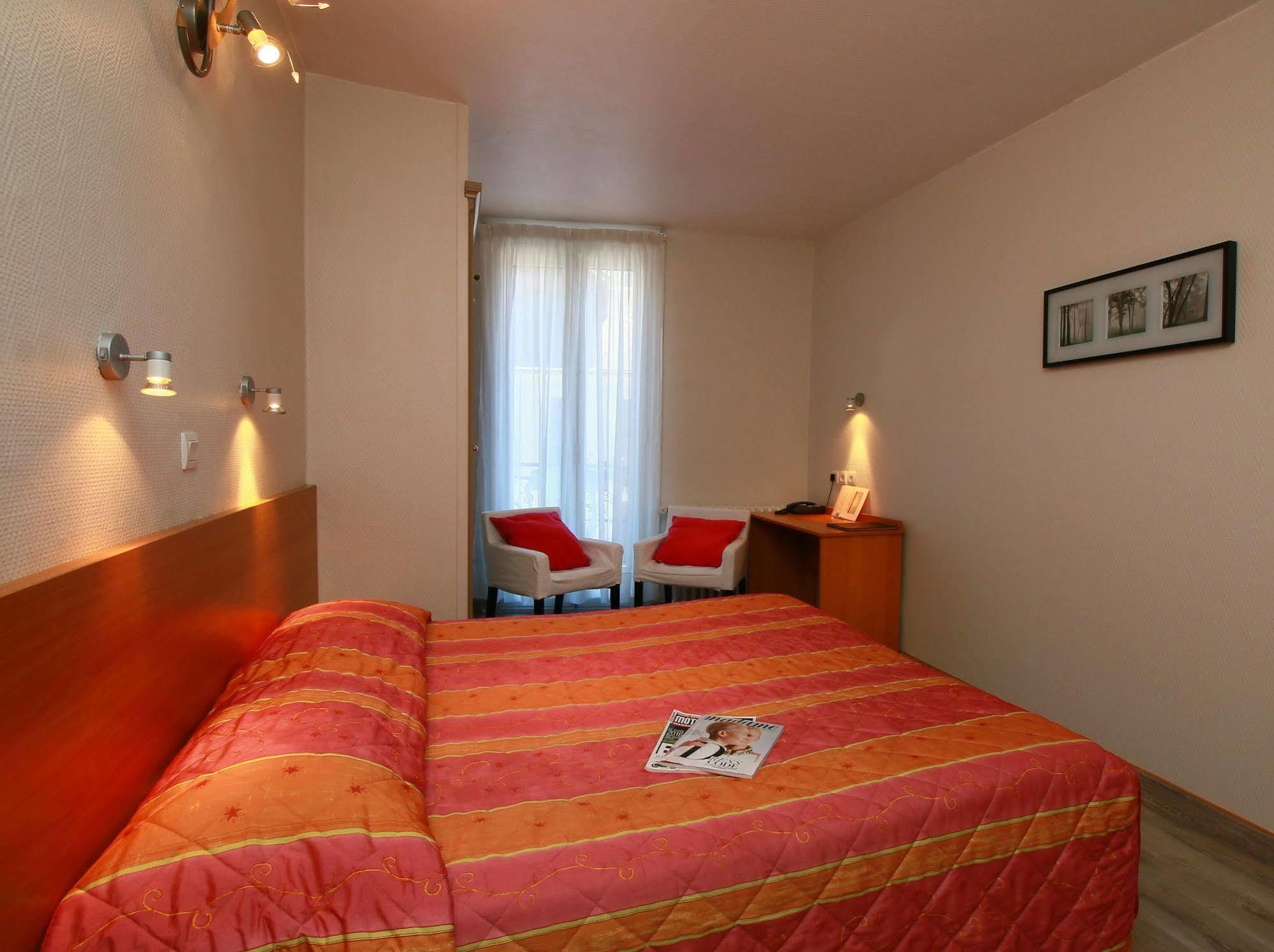 Hotel Panoramic Bagnères-de-Luchon Εξωτερικό φωτογραφία
